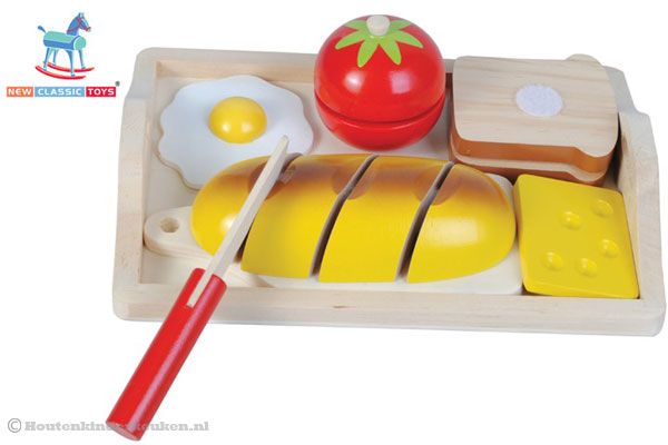 Houten snijset ontbijt.
