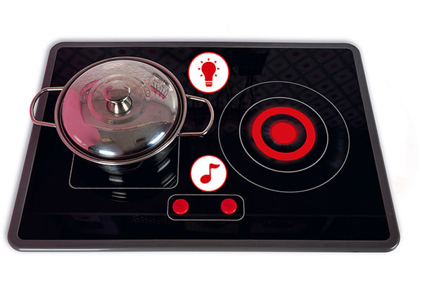 Inductie kookplaat met licht en geluid.